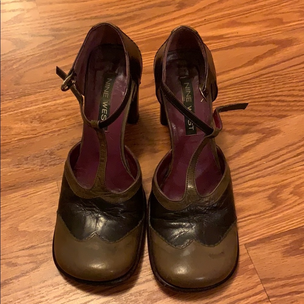 Nine West Vintage. T-strap heels